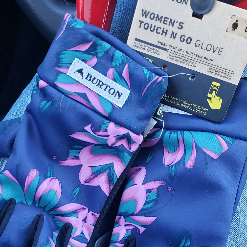 NWT Burton gloves
